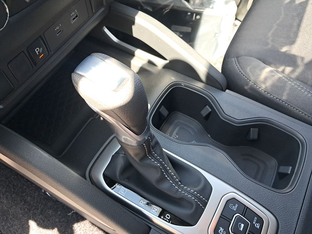 2026 Nissan Frontier SV White at John Sisson Motors
