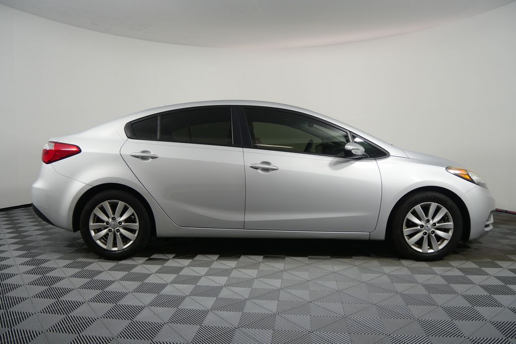 2016 Kia Forte LX 2