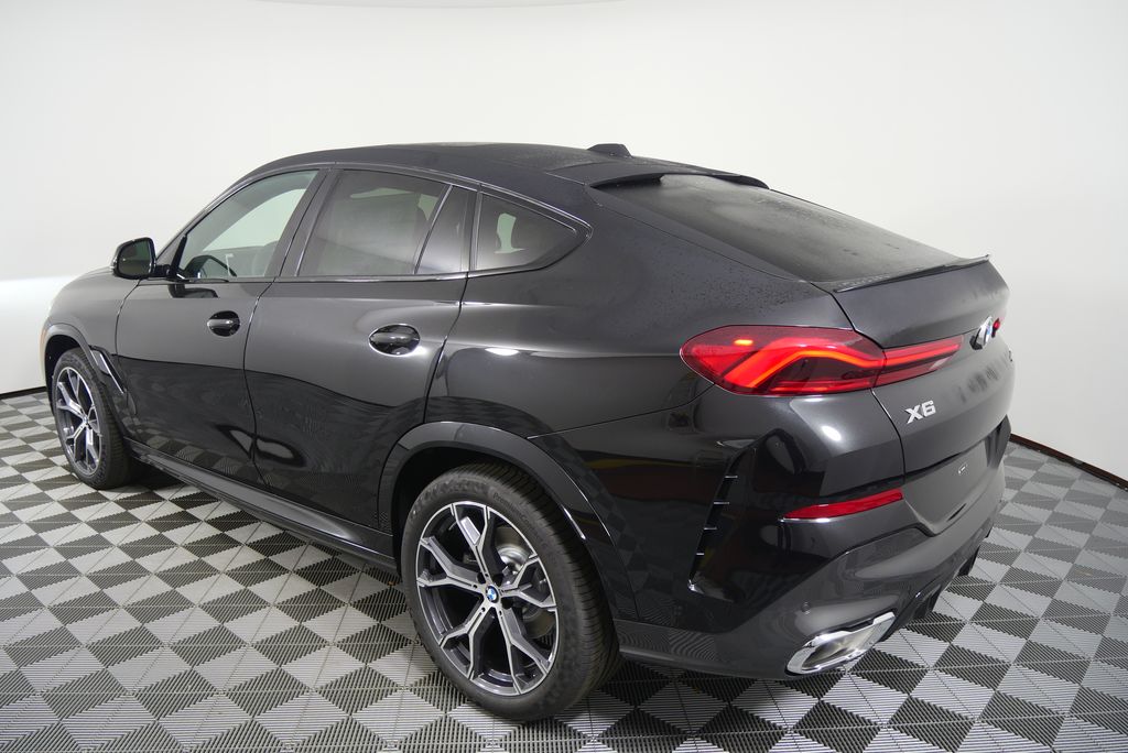 Thumbnail: 2026 BMW X6 - 6