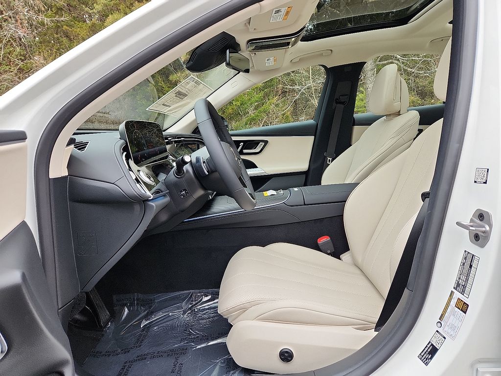 Thumbnail: 2026 Mercedes-Benz E-Class - 9