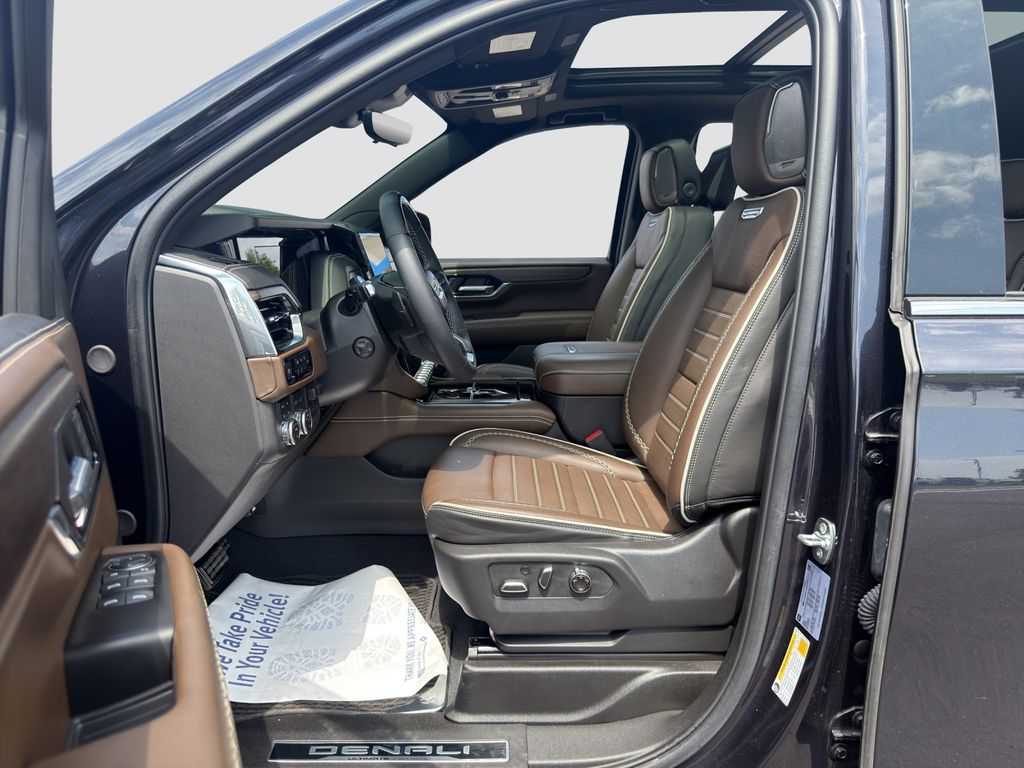 Used 2025 Silver GMC Denali Ultimate image 24