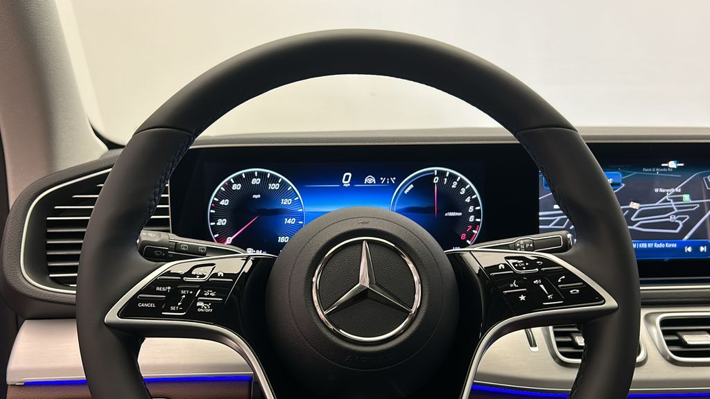 2025 Mercedes-Benz GLE 450 13