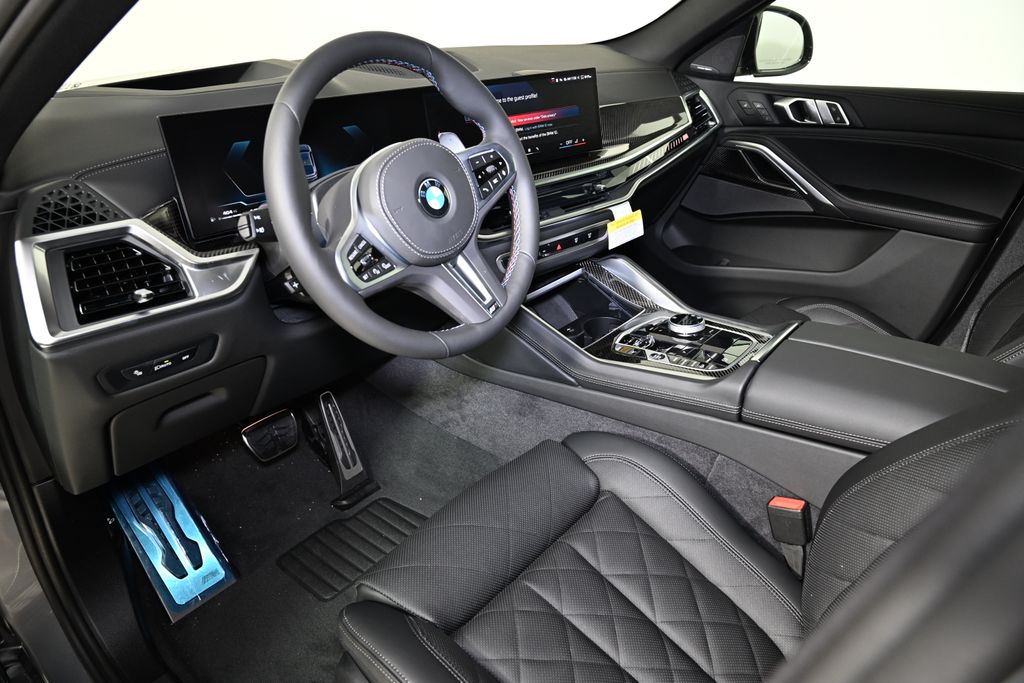 Thumbnail: 2026 BMW X6 - 16