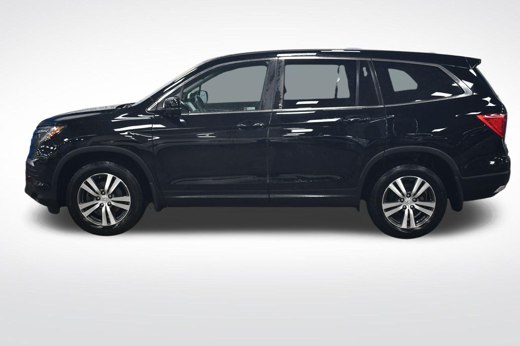 Thumbnail: 2018 Honda Pilot - 4