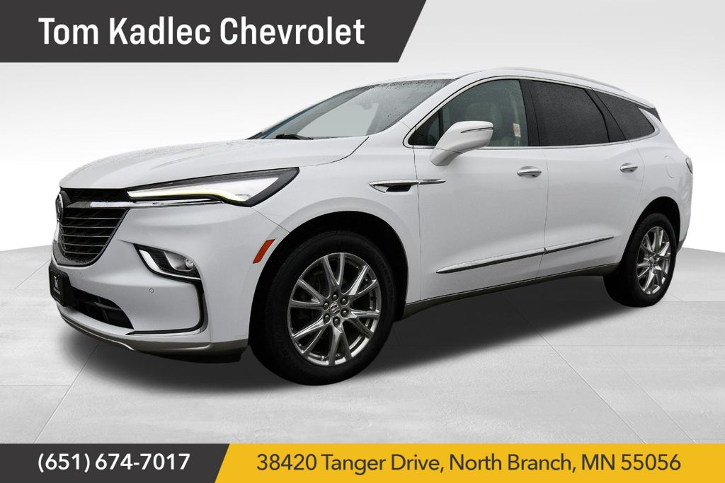 2023 Buick Enclave Essence AWD