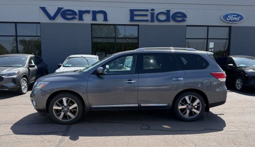 Used 2016 Nissan Pathfinder