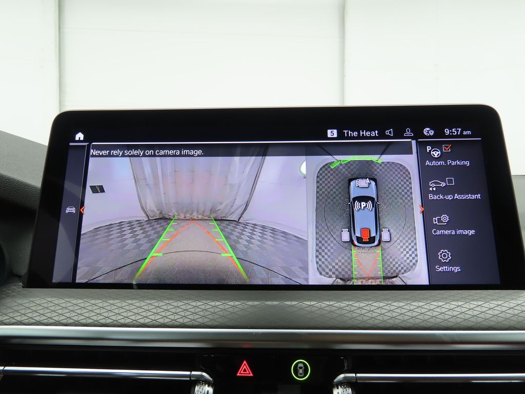 2025 BMW X4 xDrive30i 16
