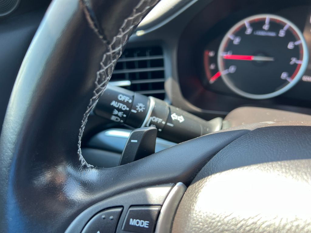 2022 Acura ILX Premium 19