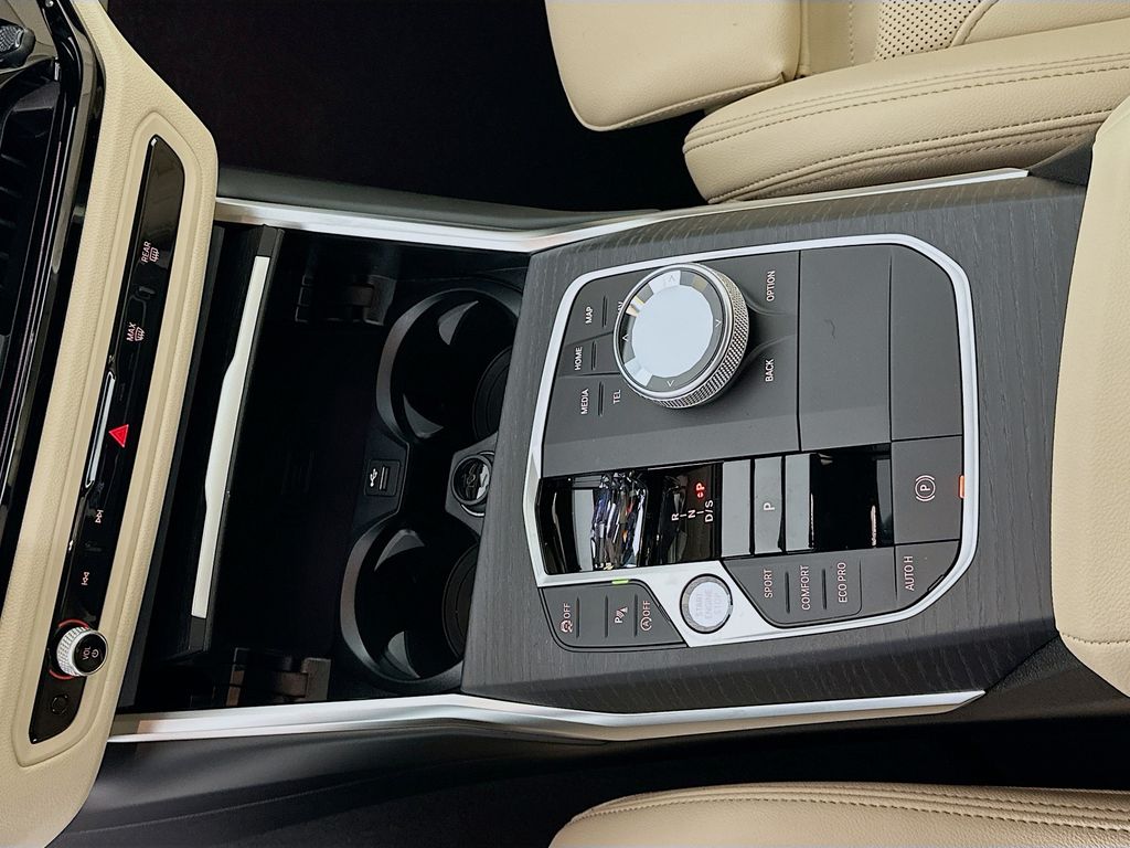 Thumbnail: 2026 BMW 3 Series - 15