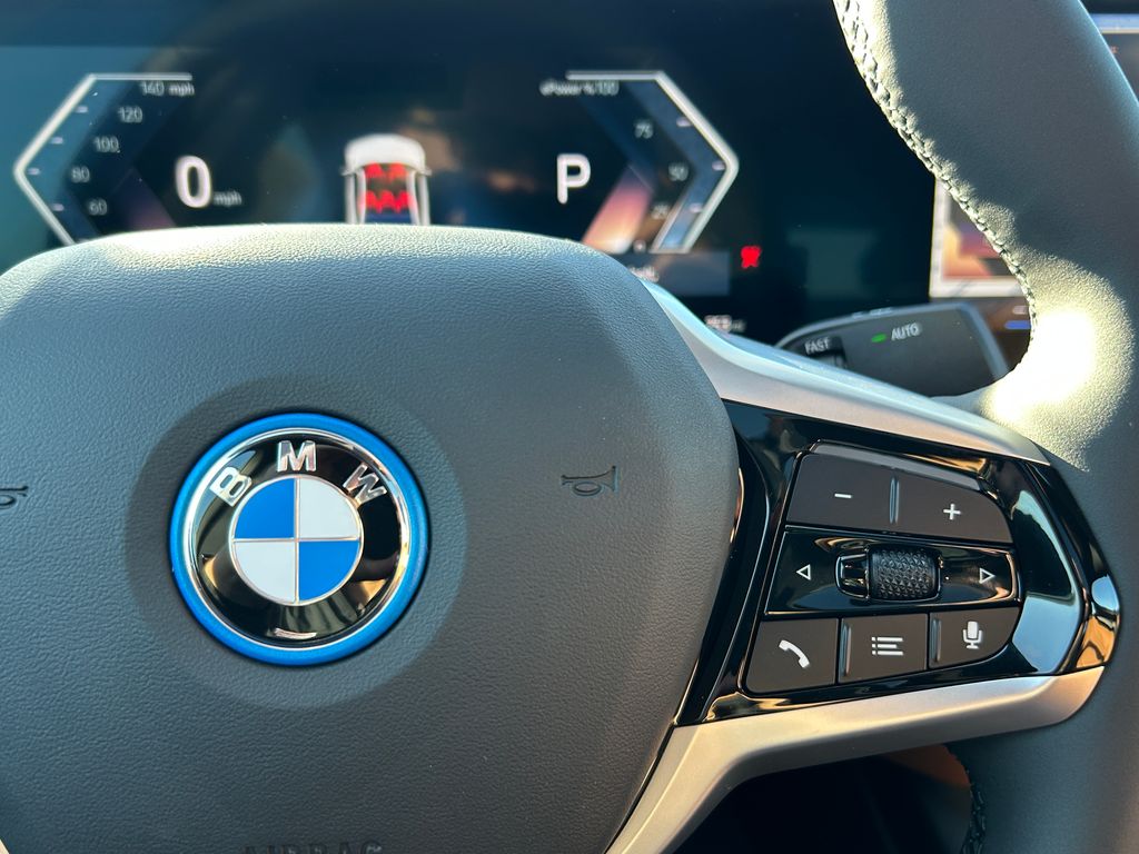 Thumbnail: 2026 BMW i4 - 20