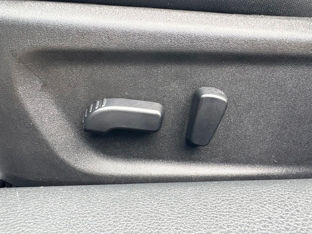 Used 2025 Nissan Altima Sedan