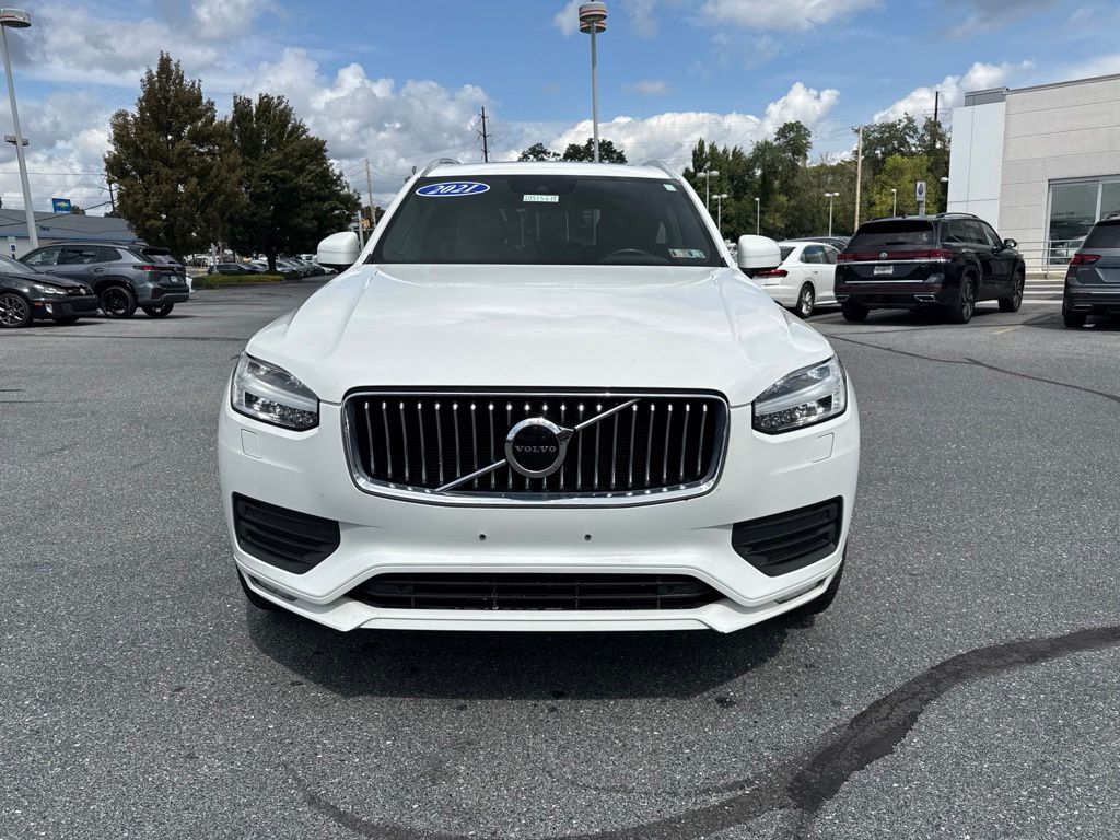 2021 Volvo XC90 T6 Momentum White at Subaru and VW of Moon Township