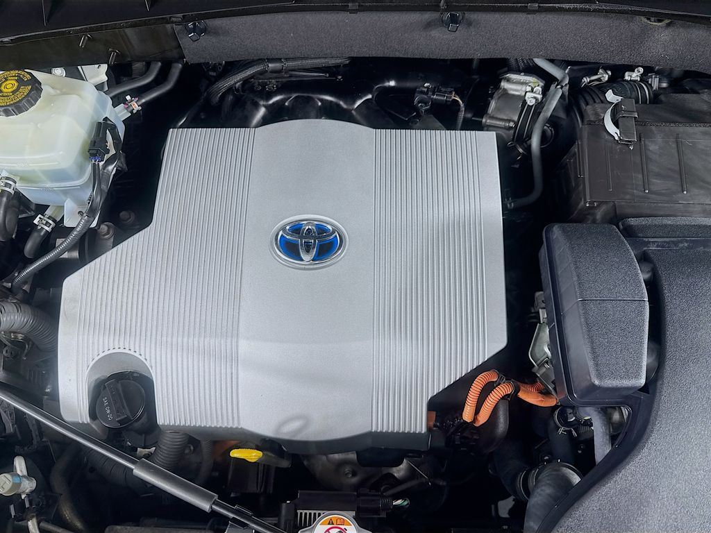 Used Car 2018 Toyota Highlander Hybrid  Limited For Sale Under $25,000 In Austin, Texas