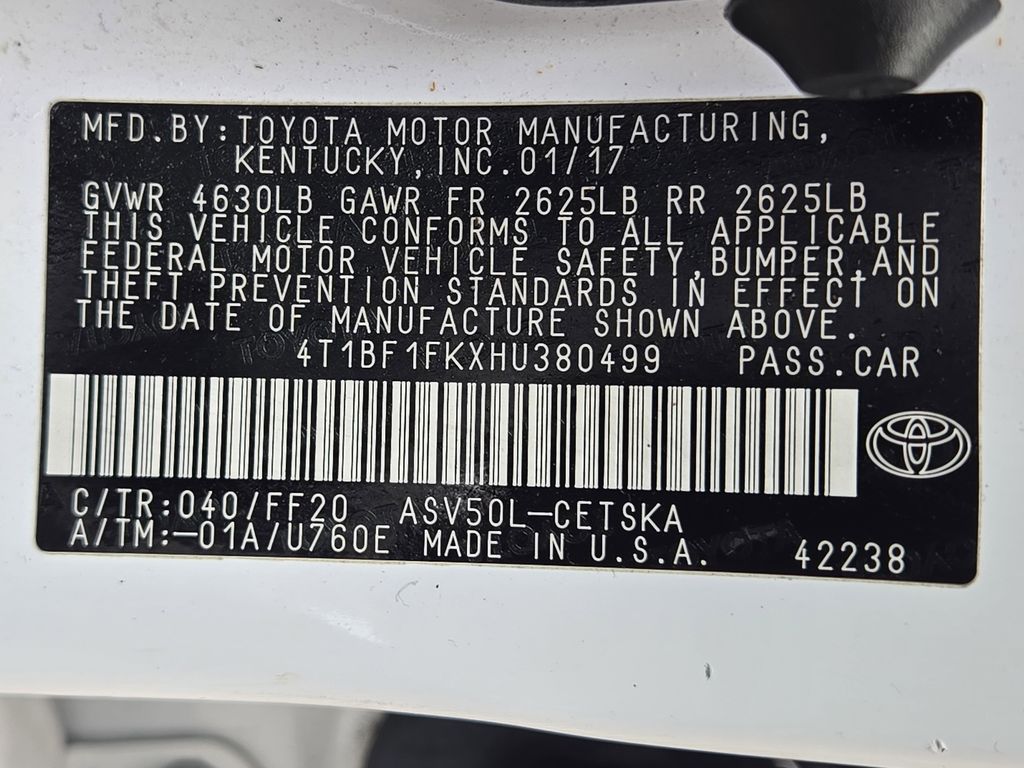 2017 Toyota Camry SE White at Gullo Toyota