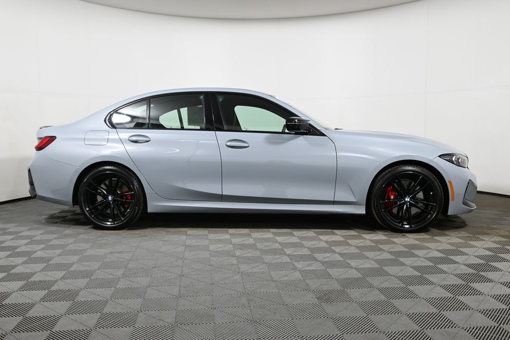 Thumbnail: 2024 BMW 3 Series - 8