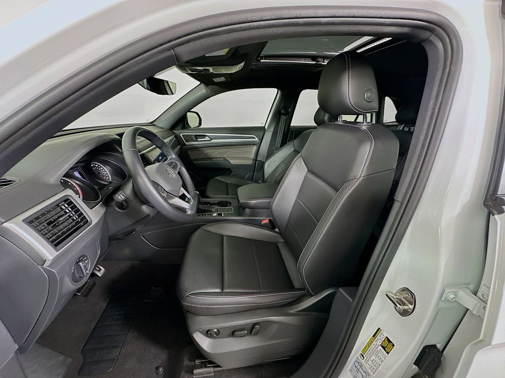 Thumbnail: 2021 Volkswagen Atlas - 20
