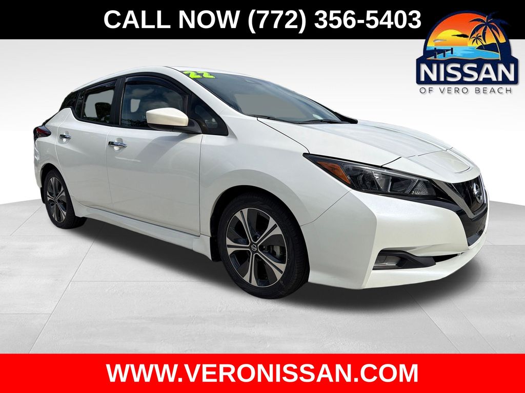 2022 Nissan LEAF SV FWD