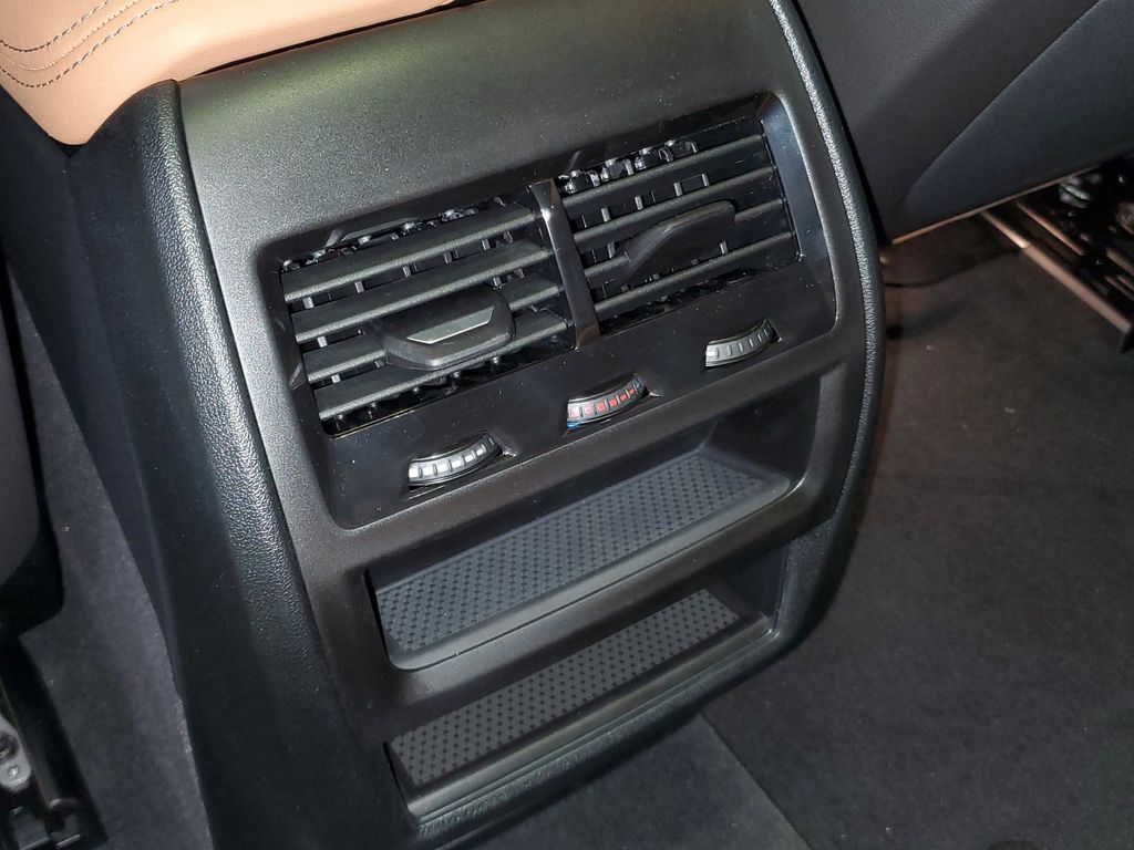 New 2026 White BMW sDrive40i image 12
