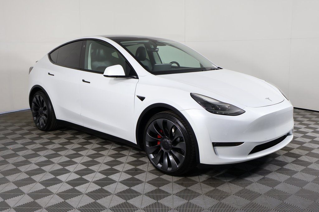 Thumbnail: 2022 Tesla Model Y - 3