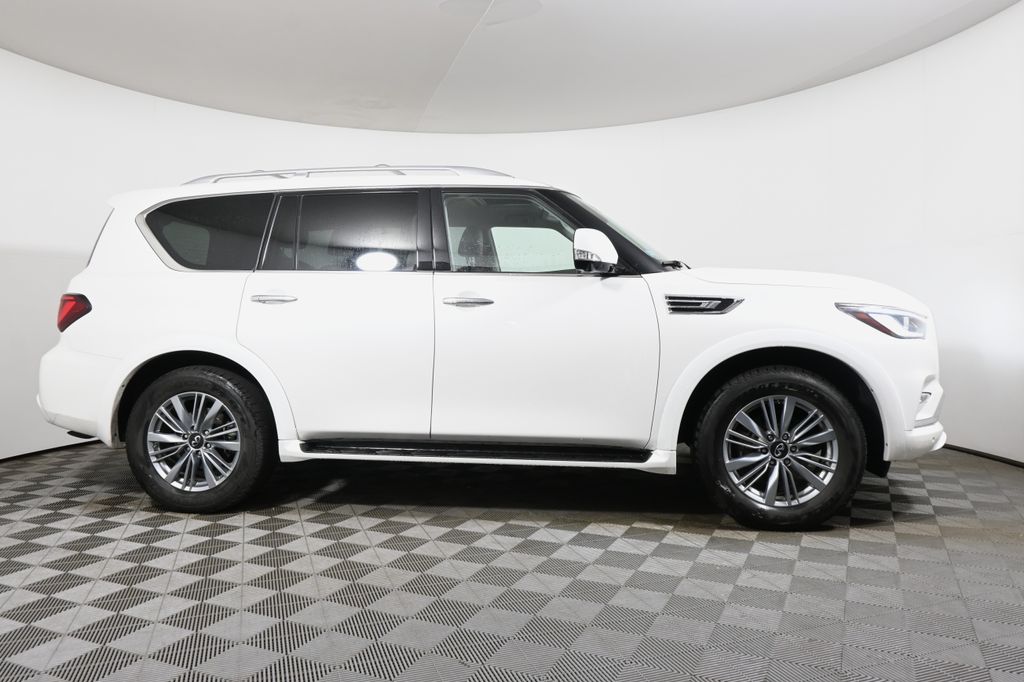 Thumbnail: 2023 INFINITI QX80 - 8