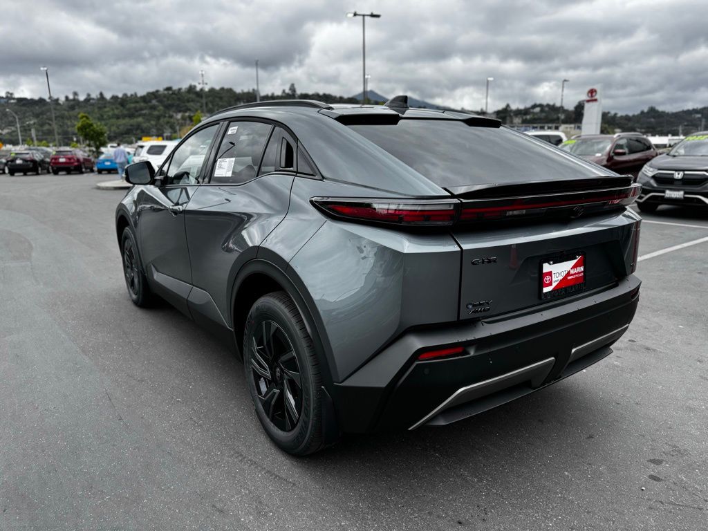 New 2026 Toyota C-HR SUV