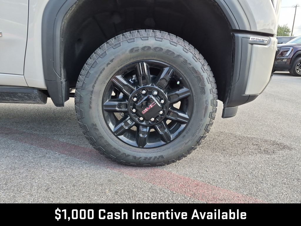 2026 GMC Sierra 2500HD AT4 - Photo 16