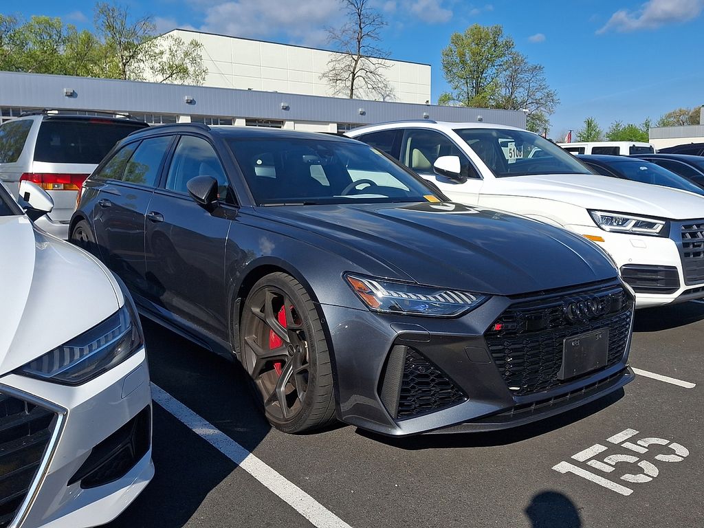 Thumbnail: 2025 Audi RS 6 - 3