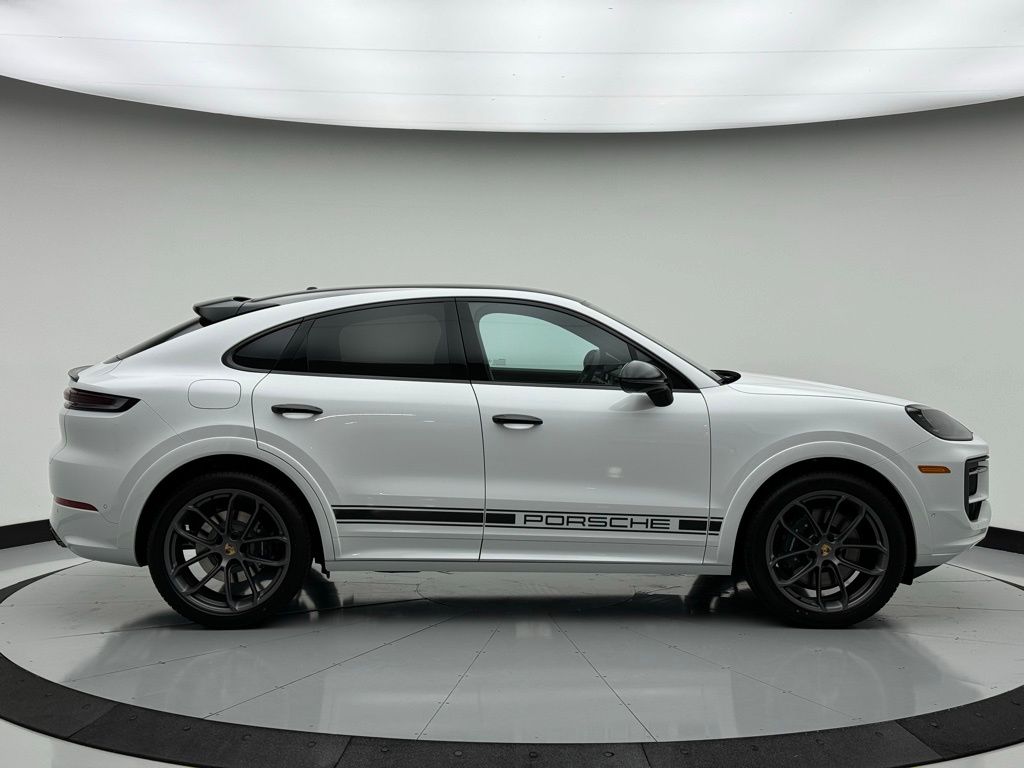 Thumbnail: 2024 Porsche  - 9