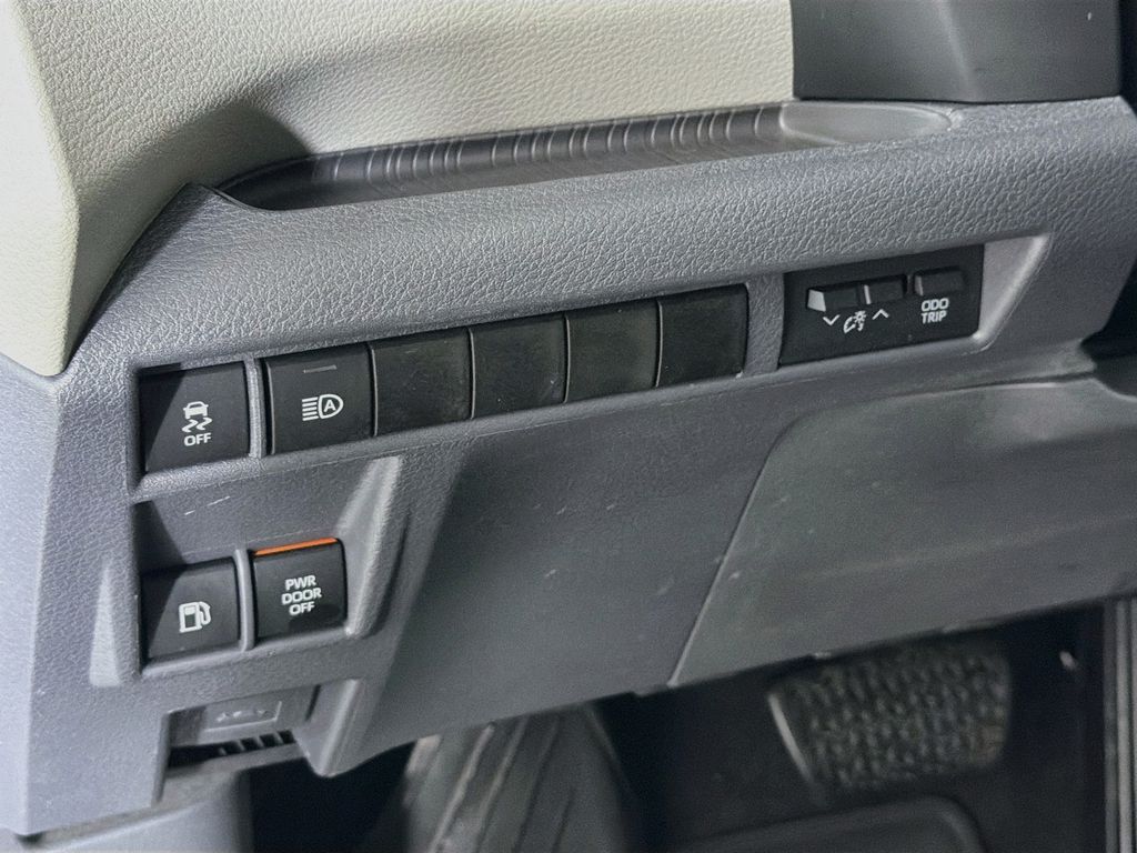Used 2021 Toyota Sienna Van