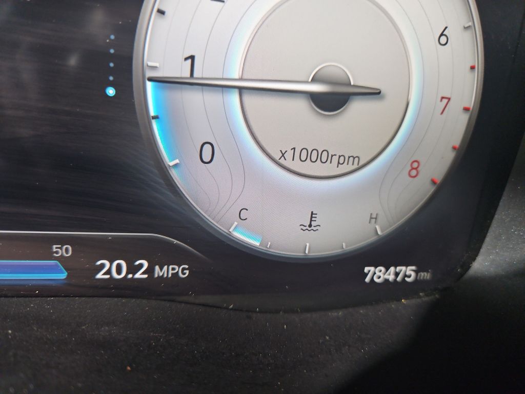 Used 2021 Gray Hyundai SEL image 17