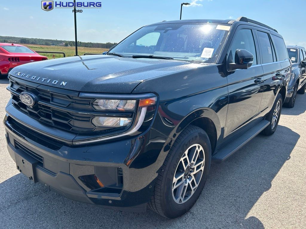Black Metallic 2025 Ford Expedition SUV / Crossover 4X2 Automatic