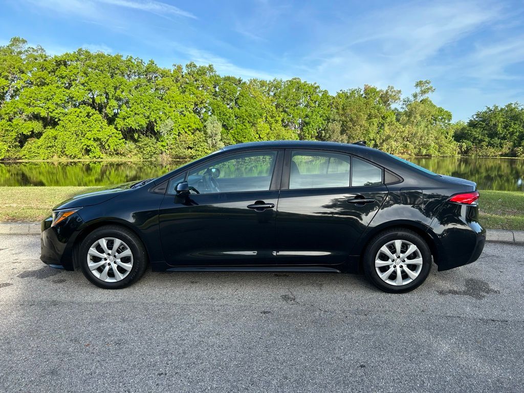 Thumbnail: 2022 Toyota Corolla - 2