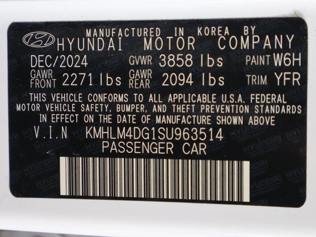 Certified Used 2025 White Hyundai SEL Sport image 37