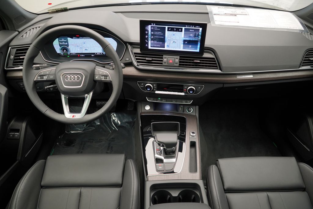 2025 Audi Q5  11