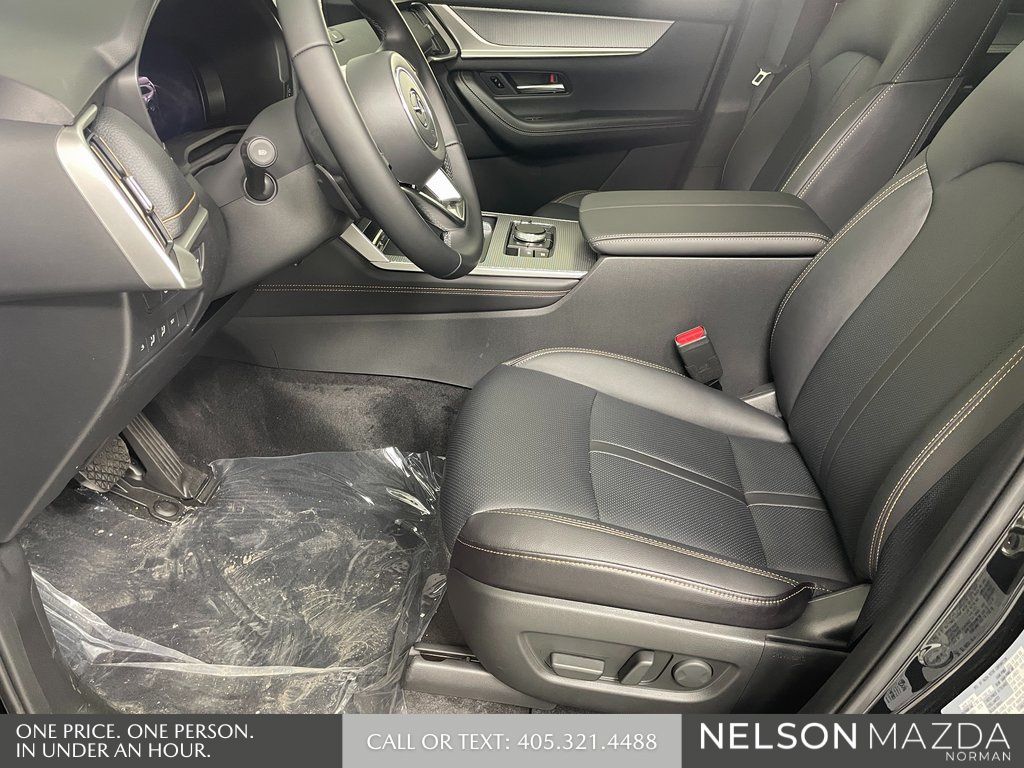 New 2026 Black Mazda 3.3 Turbo Premium image 18