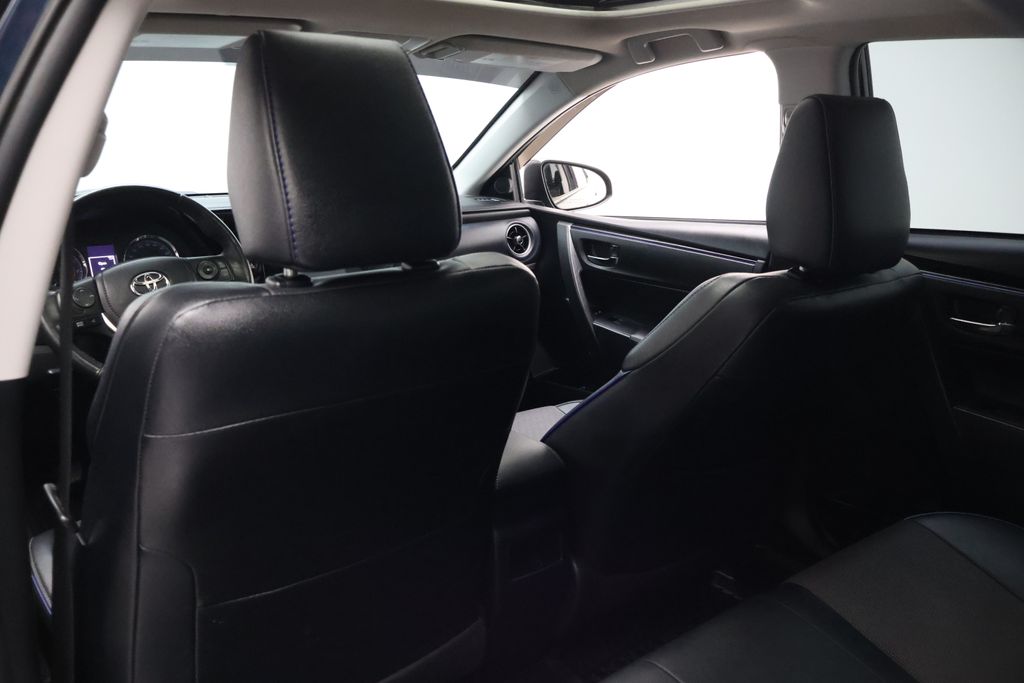 Thumbnail: 2018 Toyota Corolla - 20