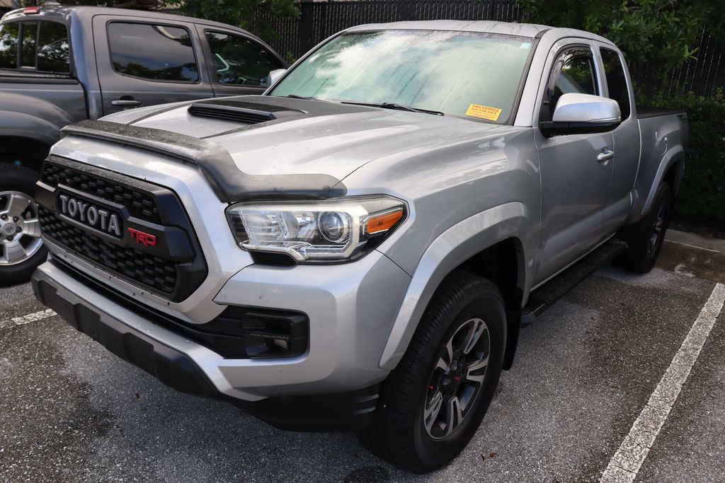 Thumbnail: 2017 Toyota Tacoma - 2