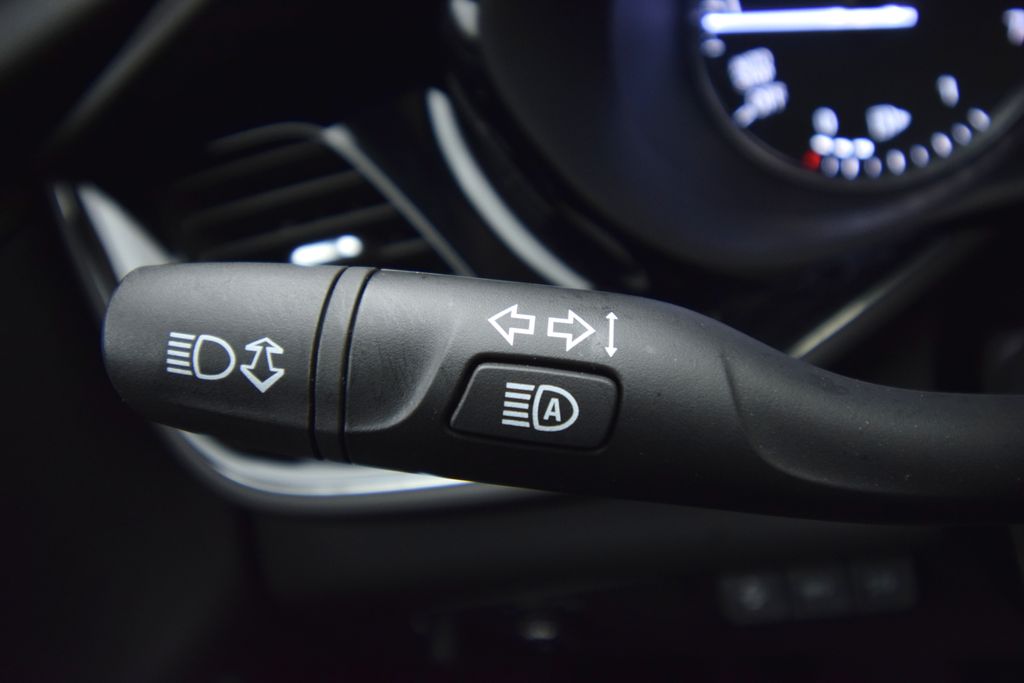 used 2023 Buick Envision car, priced at $31,597