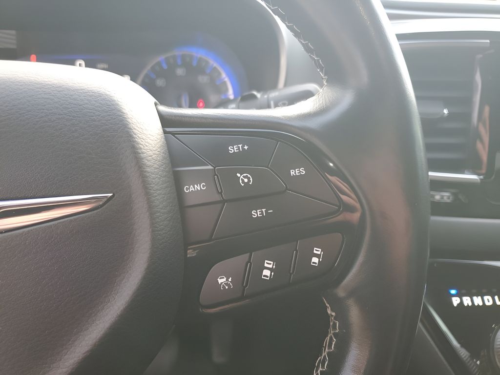 Used Car 2019 Chrysler Pacifica  Touring L Plus For Sale Under $20,000 In Austin, Texas