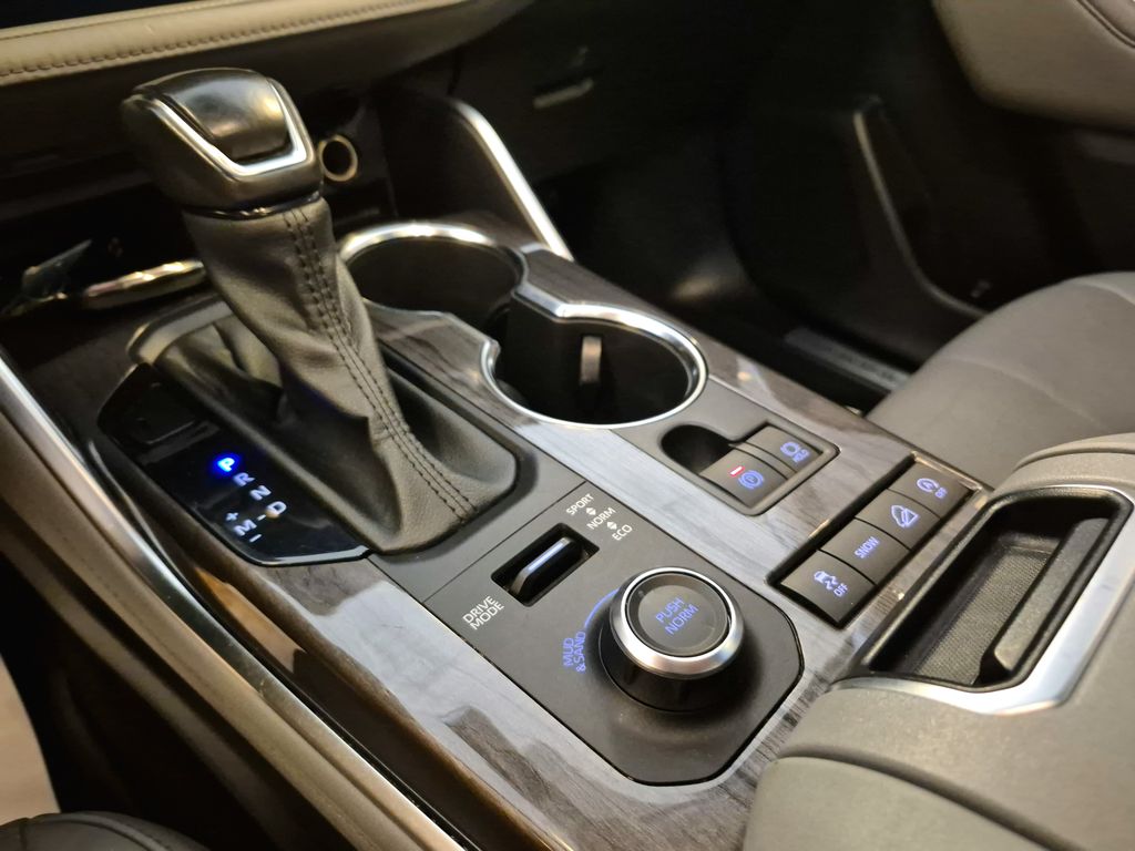2022 Toyota Highlander Limited Beige at Don McGill Toyota