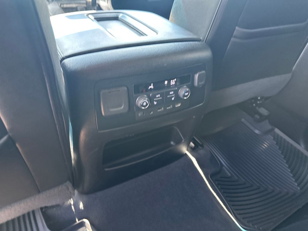 Used Car 2019 Chevrolet Tahoe  Lt For Sale Under $30,000 In Austin, Texas