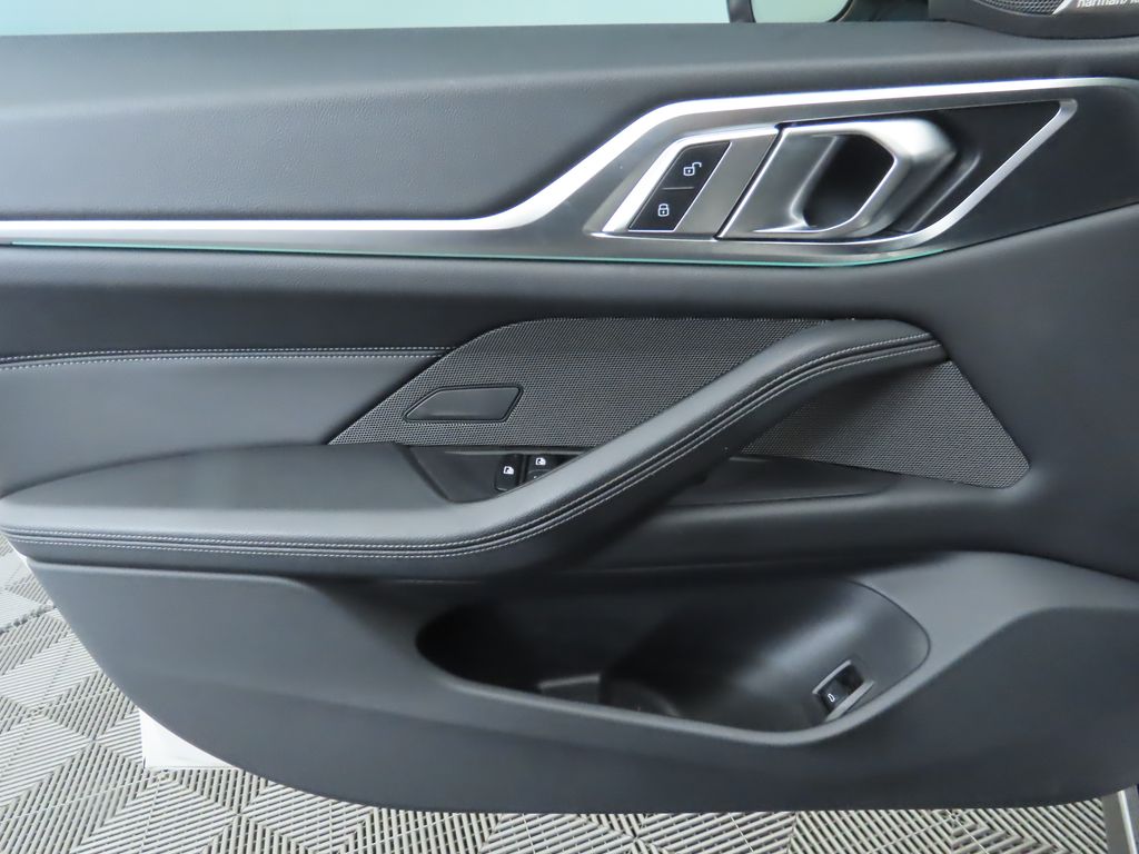 Thumbnail: 2022 BMW 4 Series - 25