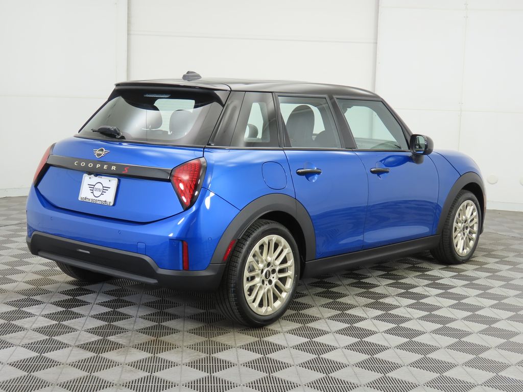 Thumbnail: 2025 MINI Cooper Hardtop - 5