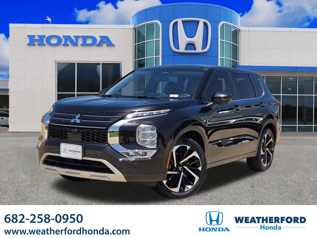 Black Diamond 2023 Mitsubishi Outlander SUV / Crossover Front-Wheel Drive Continuously Variable Transmission