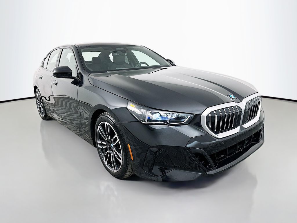 Thumbnail: 2026 BMW 5 Series - 3