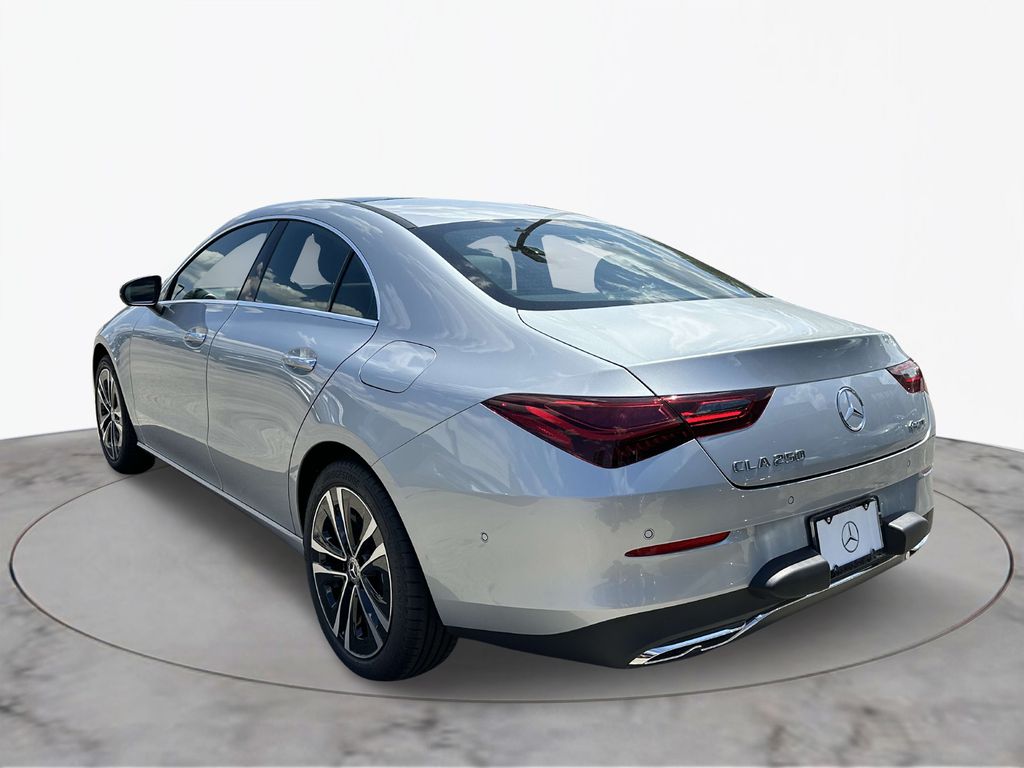 2025 Mercedes-Benz CLA 250 4
