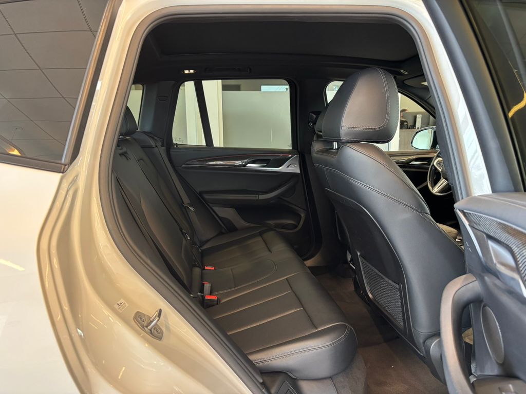 2022 BMW X3 M40i