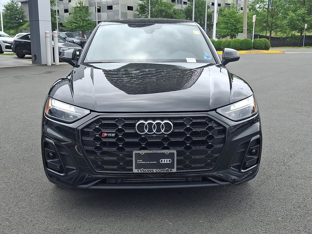 Thumbnail: 2023 Audi SQ5 - 2