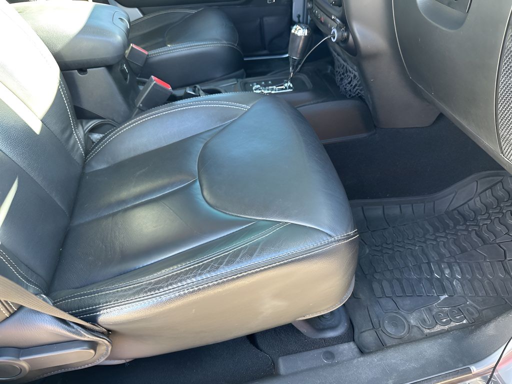 Used Car 2015 Jeep Wrangler  Unlimited Sahara For Sale Under $20,000 In Austin, Texas