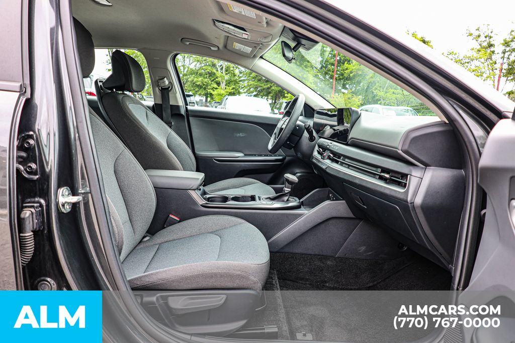 Used 2025 Gray Kia LXS image 21